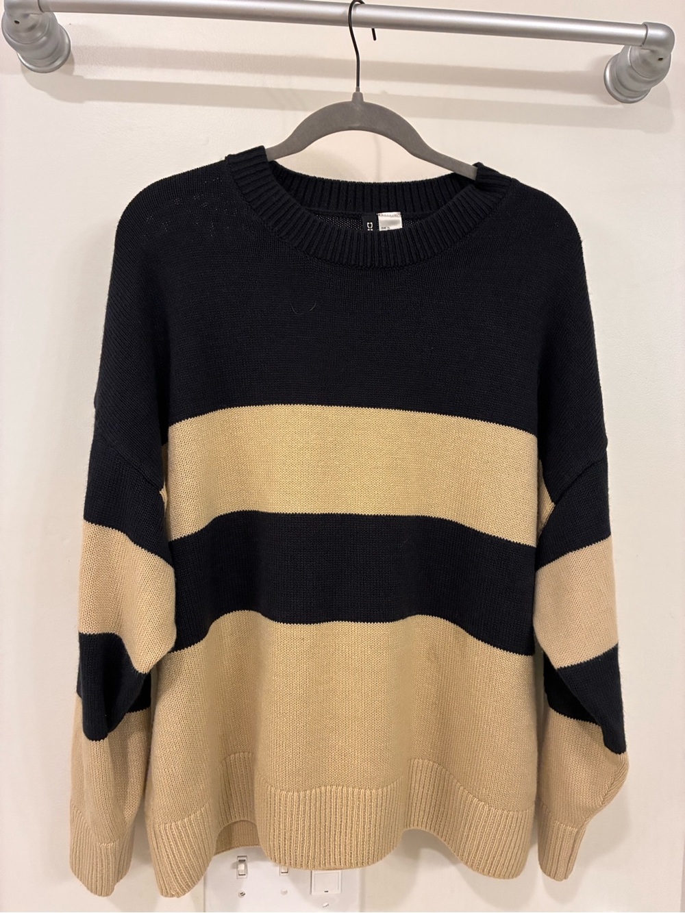 Divided H&M Dark Navy and Tan Striped Crewneck Sweater